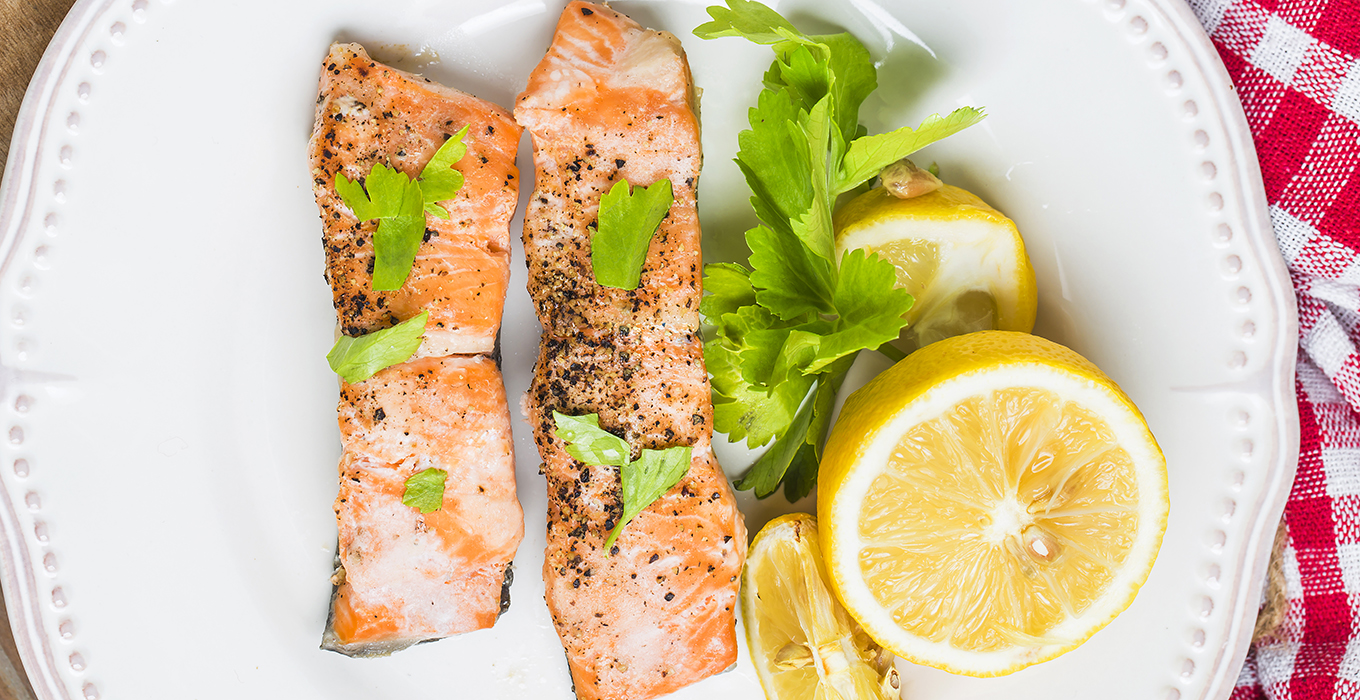 Baked Salmon With Lemon - Enjoy This Recipe From Donna