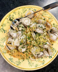 Best Clams linguine recipe in Wethersfield, CT and New Britain, CT.