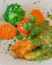 Pesto Salmon Filets with Zucchini Spirals